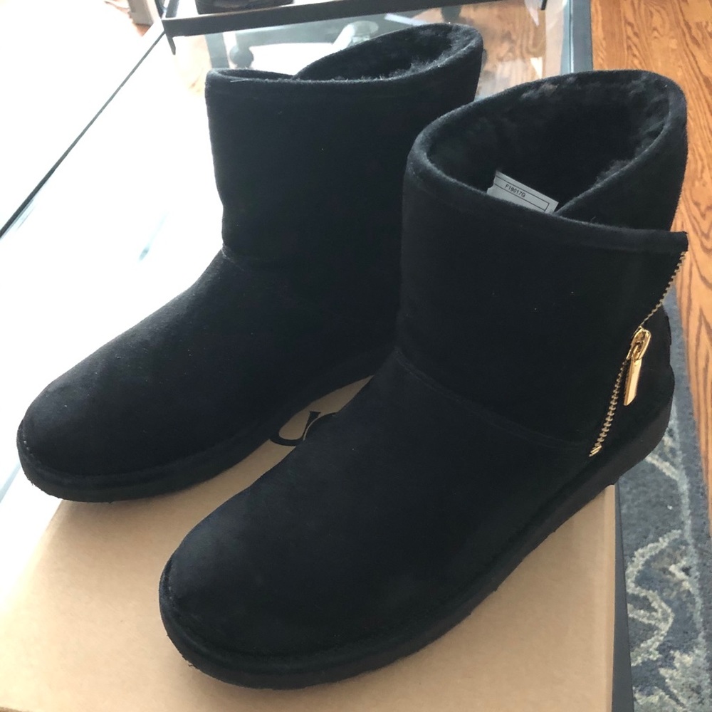 UGG KIP NERO BOOTS SIZE 7